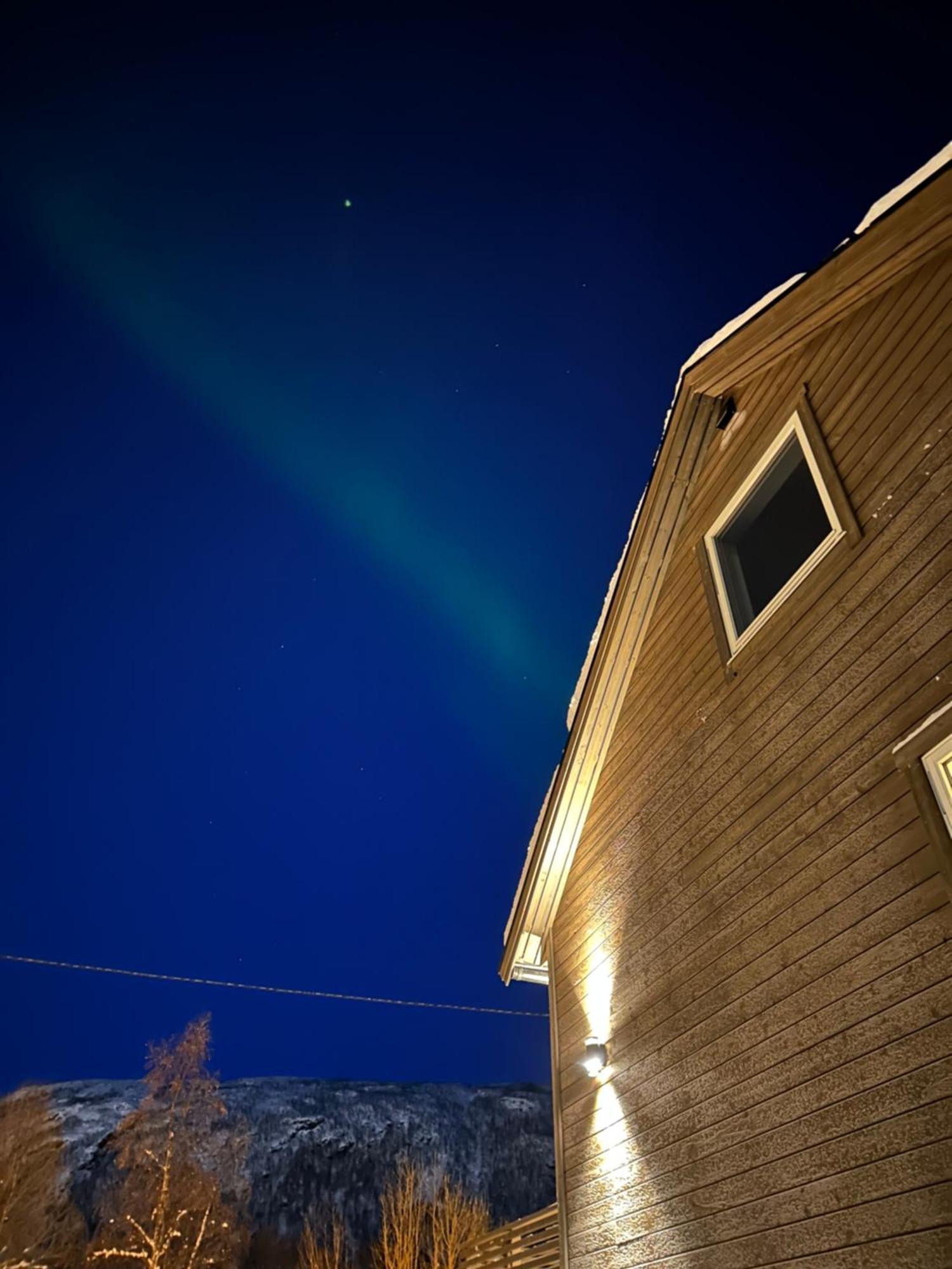 Tromsdalen Aurora Apartments Tromsø Kültér fotó